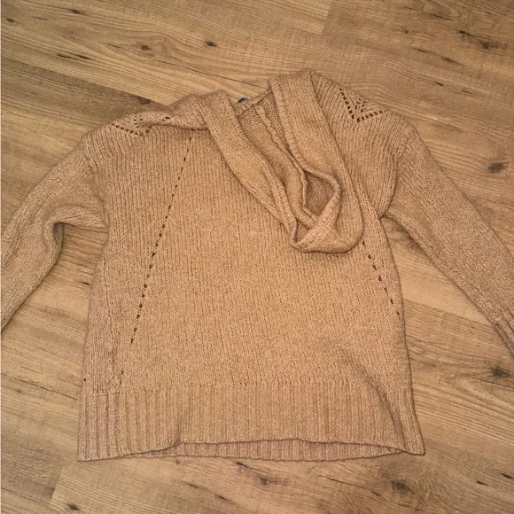 Sweater - Picture 2 of 3